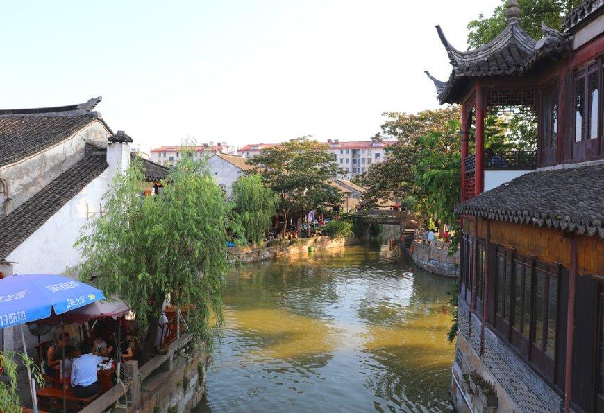 寻找游泳套件